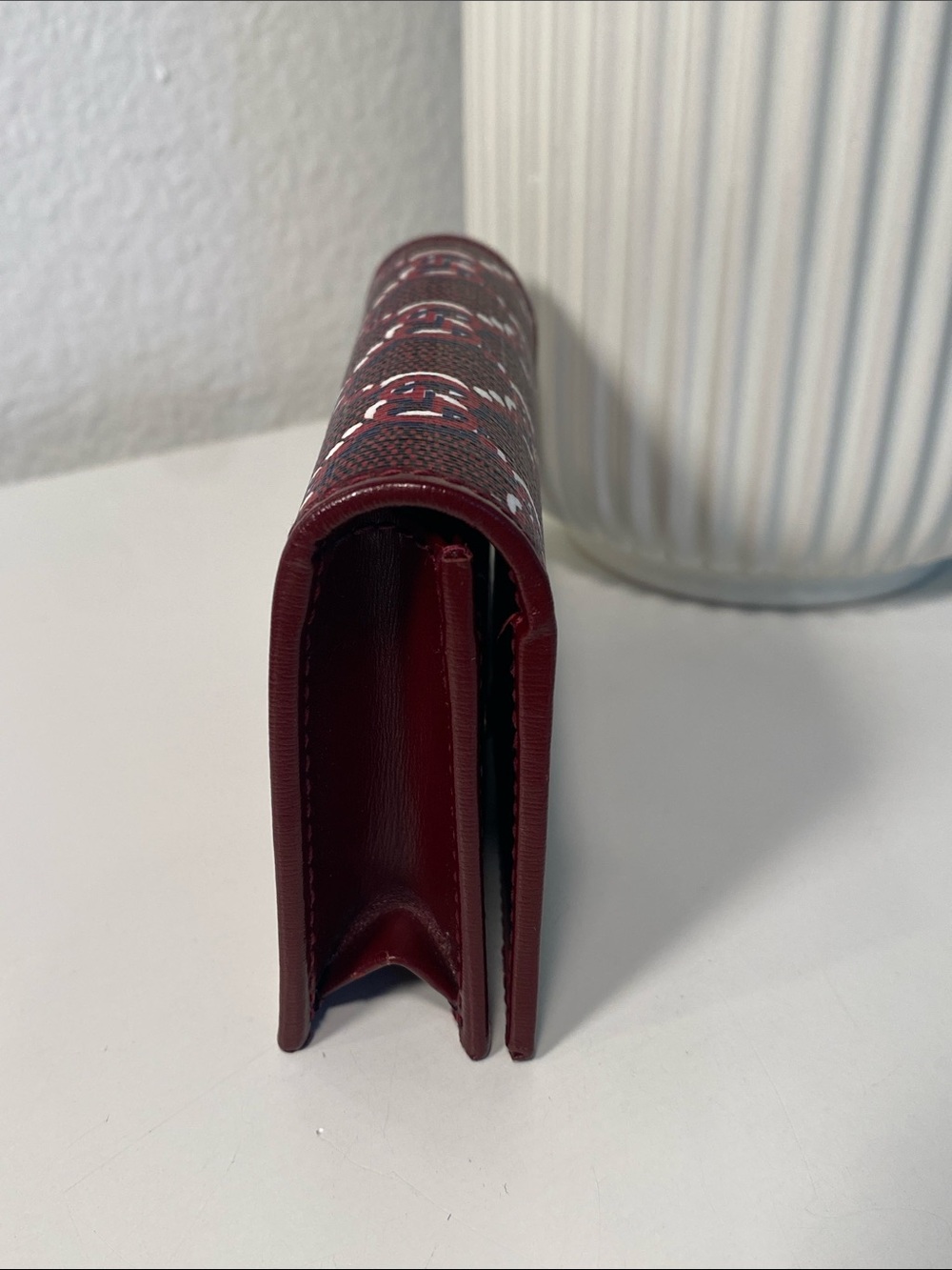 GUCCI Shadow Print Card Case With Box & COA - Picture 10 of 14